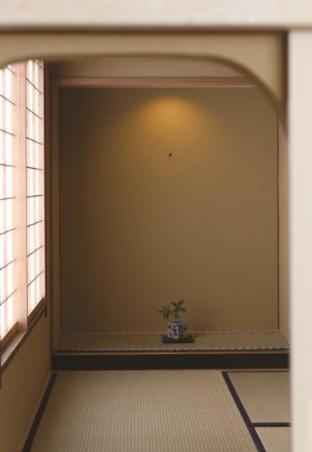 Matsui-Bekkan Hanakanzashi Kyoto Oda fotoğraf